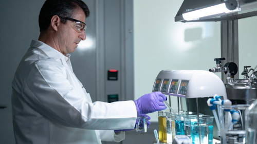 Process Lab, Principal Engineer Gennaro with Dissolved Air Flotation unit