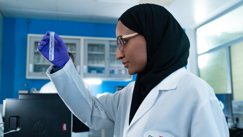 Spectroscopy Lab, Engineer Mashael