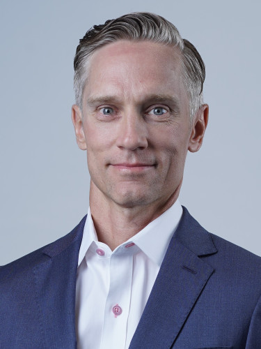 Colin Wolfe headshot