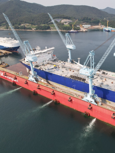 Polar Tanker in dry dock
